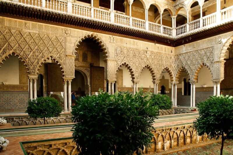 Seville: Cathedral, Giralda & Alcázar Guided Tour - Practical Tips for a Smooth Experience