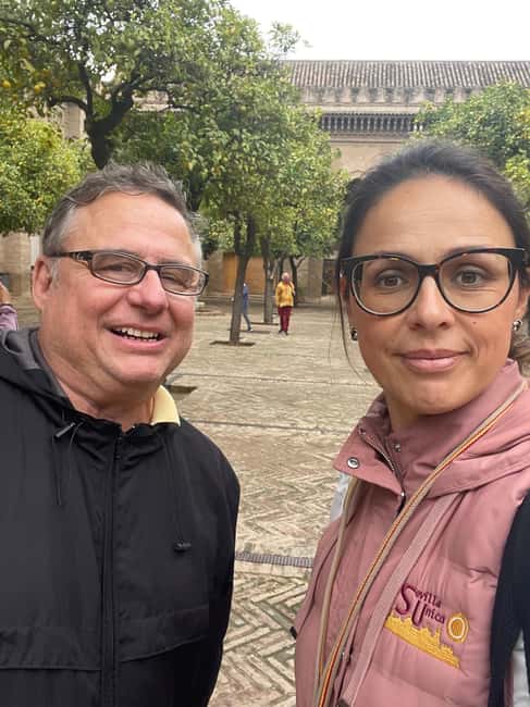 Seville: Cathedral & Giralda Priority Access guided tour - The Experience and Pacing of the 75-Minute Tour