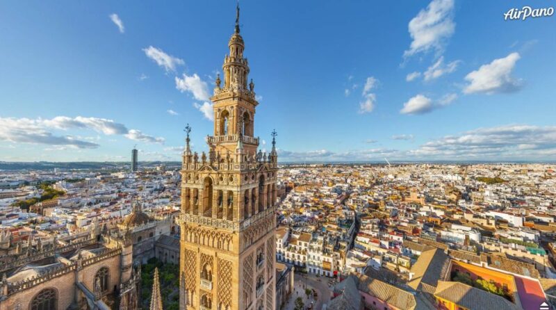 Seville: Cathedral & Real Alcazar Private Tour with tickets - Explore Seville’s Iconic Landmarks with a Private Guided Tour