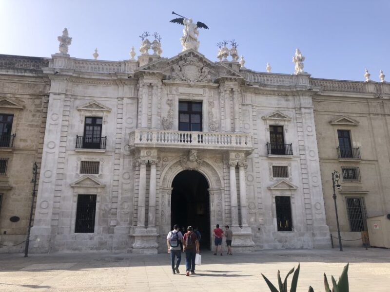 Seville: City Highlights Private Walking Tour - The Royal Alcazar Exterior and Primitive Gate