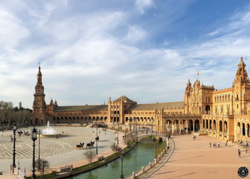 Seville: City Highlights Private Walking Tour - The Old Tobacco Factory and Its Significance