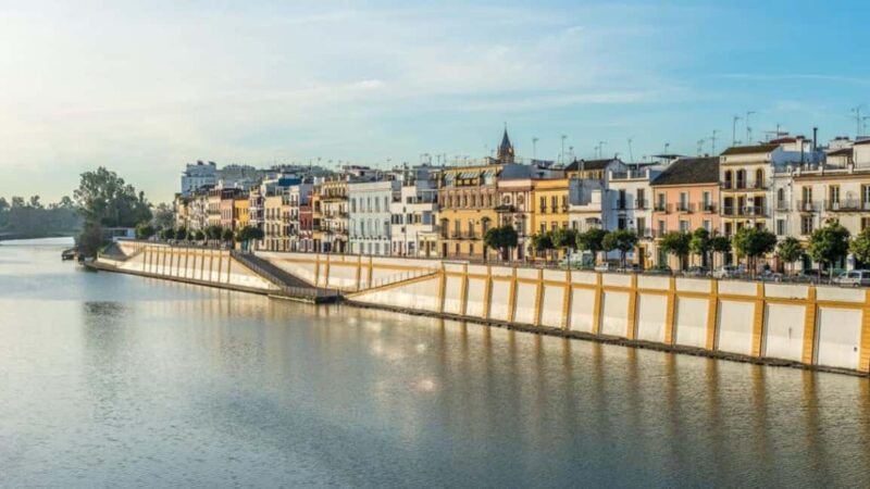 Seville: Flamenco Show at Tablao Luzia in Triana - Experience Flamenco at Tablao Luzia in Triana