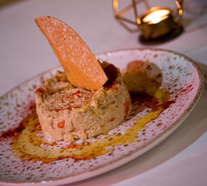 Seville: Flamenco Show with Andalusian Dinner at La Cantaora - Practical Details and Tips for Visiting