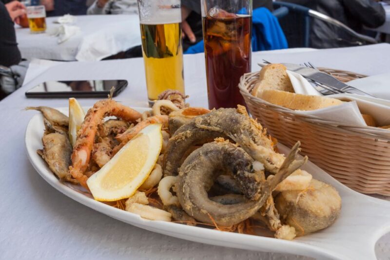 Seville Food Tour with Tapas & Drinks with a Local - Practical Details: Meeting Points and Group Size