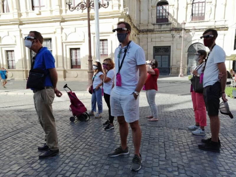 Seville: Guided City Walking Tour with 3D contents - Seville: A Tour That Mixes Old and New