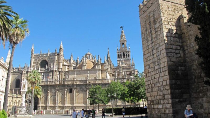 Seville: Guided Tour with Cathedral & Giralda Entrance - Comparing Similar Seville Cathedral Tours