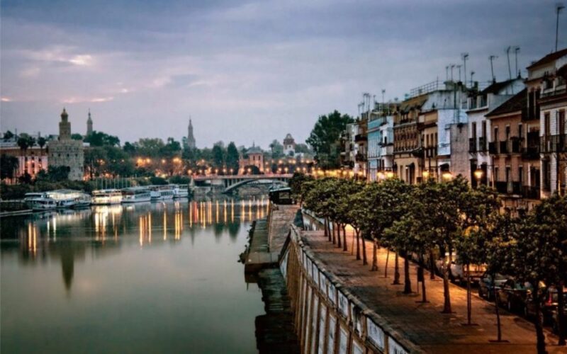 Seville: Half-Day Flamenco & Tapas Night - Key Points
