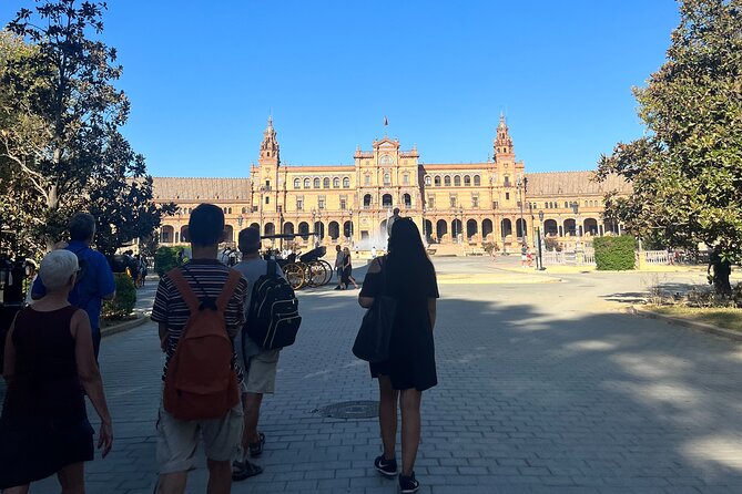 Seville Highlights Private Walking Tour - External Views of the Royal Alcazar and Seville Cathedral