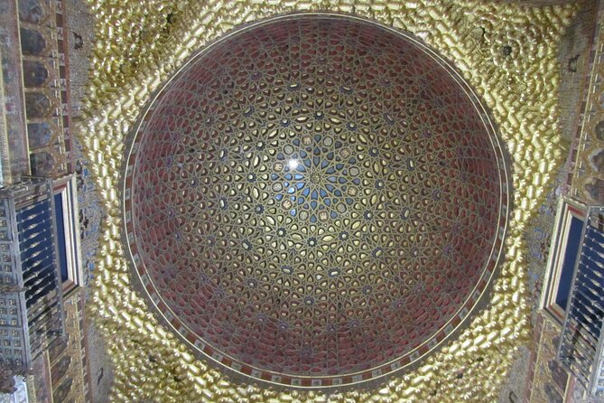 Seville Highlights Tour - Wandering Through Barrio Santa Cruz’s Narrow Streets