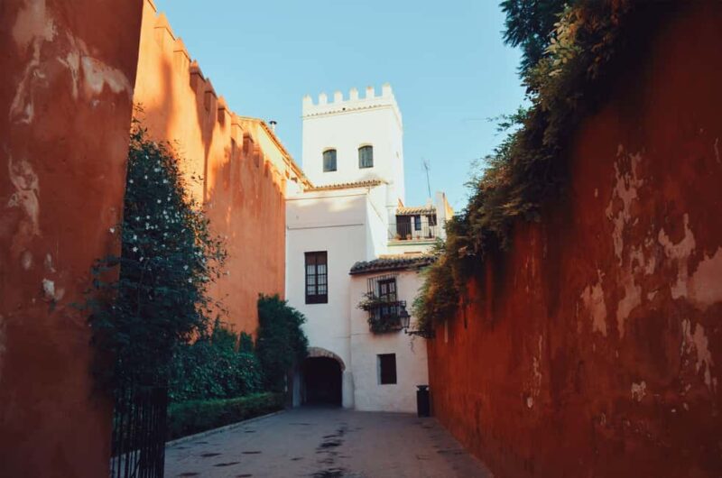 Seville: Historic Center and Jewish Quarter Walking Tour - The Significance of Each Stop on the Route