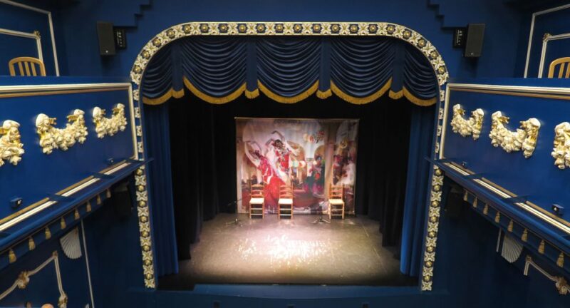 Seville: Live Flamenco Show at "Teatro Flamenco Triana" - Location and Venue: Teatro Flamenco Triana in Seville’s Historic Neighborhood