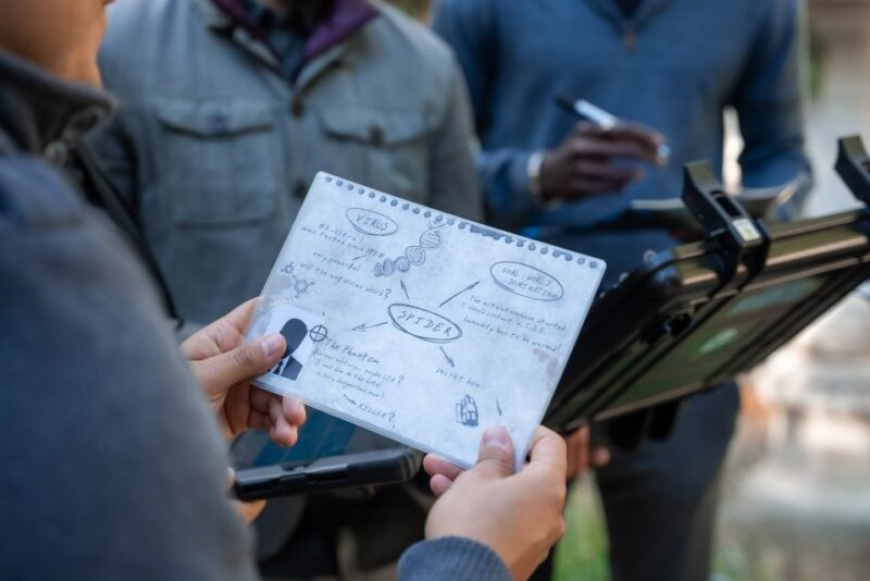 Seville: Outdoor Escape Game - Operation Mindfall - A Unique Way to Discover Seville’s Iconic Sights