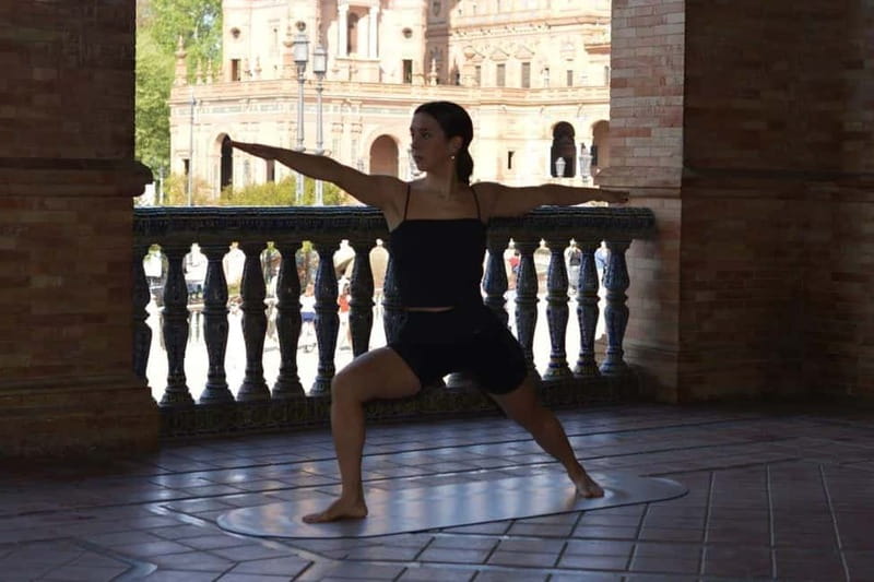 Seville: Outdoor Yoga Class at Plaza de España with Brunch - Accessibility and Suitability for All Levels