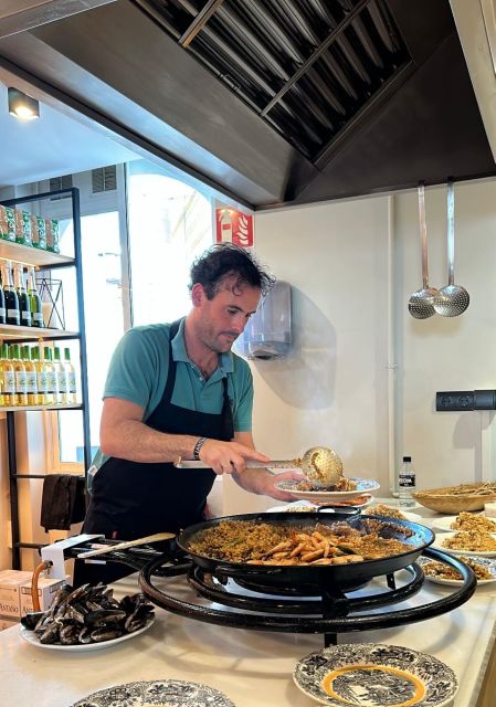Seville: Paella Dining Experience - Key Points