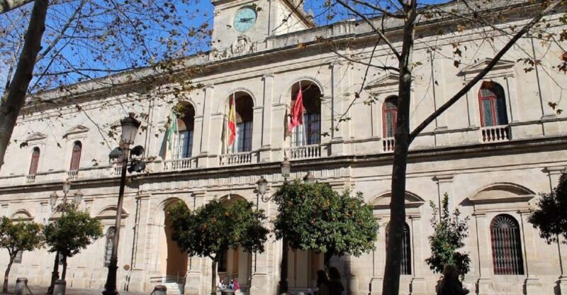 Seville: Paranormal Walking Tour in Spanish - Key Points