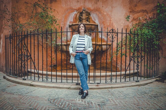 Seville Personalized and Professional Photoshoot - Professional Photographer and Guided Posing