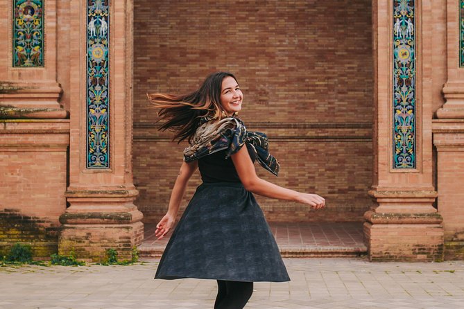 Seville Photography Tour - The Vibrant Scene at Glorieta Rafael de León