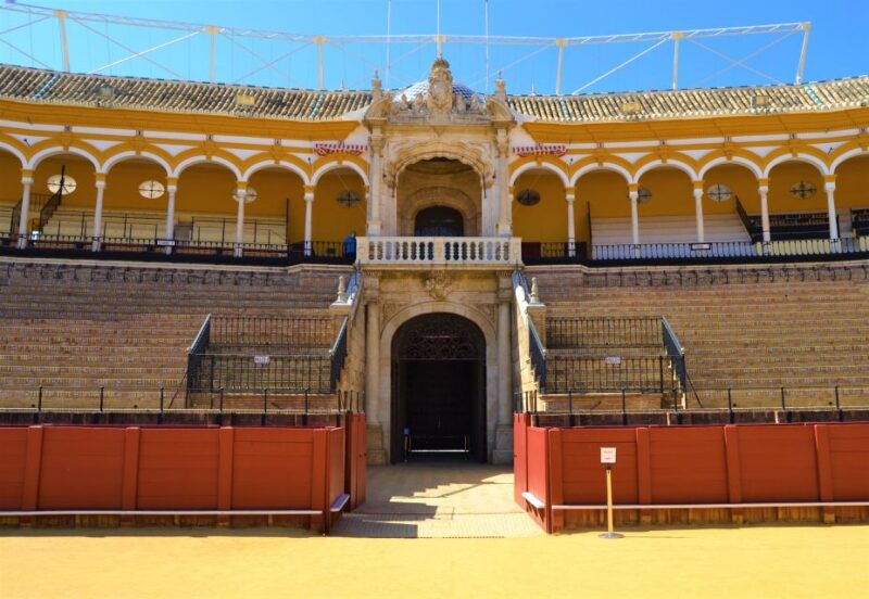 Seville: Plaza de Toros and Museum Guided Tour in Spanish - The Bullfighters Chapel