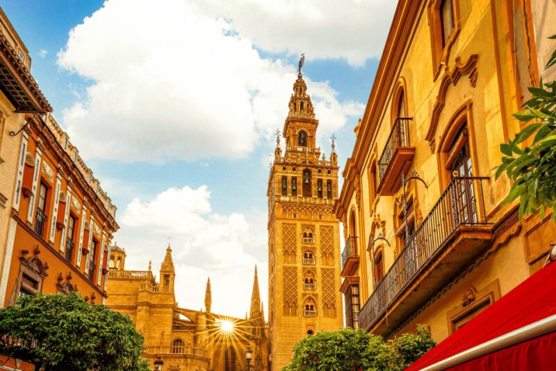Seville: Priority Access Cathedral, Giralda & Alcázar Tour - Exploring Sevilles Architectural Marvels in Under Three Hours
