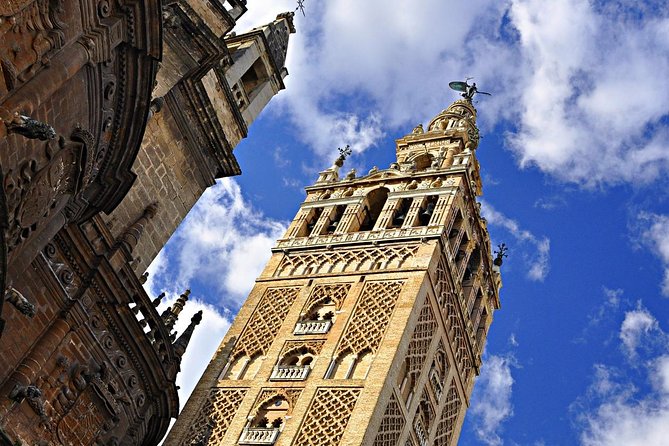 Seville Private Tour to the Royal Alcazar and Cathedral - Pacing and Tour Duration