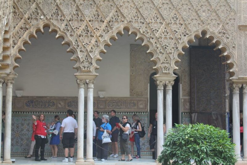 Seville: Royal Alcazar, Cathedral and Giralda Tower Tour - Key Points