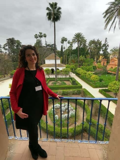 SEVILLE: ROYAL ALCAZAR TOUR - Explore the Royal Alcazar of Seville with a Unique Artistic Perspective