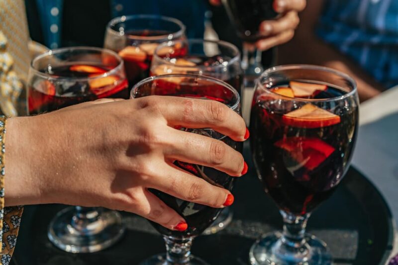 Seville: Sangria Tasting Experience - The Food: Olives and Manchego Cheese