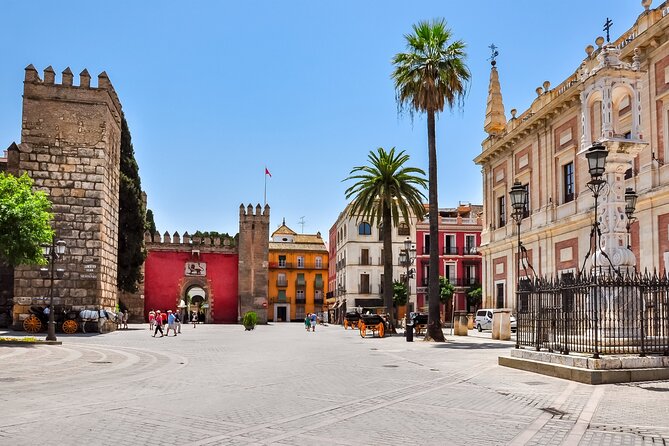 Seville Scavenger Hunt and Highlights Self-Guided Tour - Comparing to Other Seville Tours