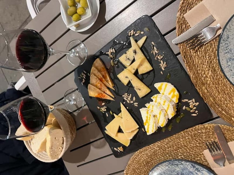 Seville: Secret Food Tour with Tapas and Drinks - Logistics and Meeting Points in Seville