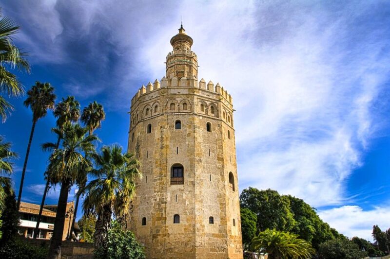 Seville: Small-Group City Highlights Walking Tour - Exploring the Alcázar’s Exterior and Gardens