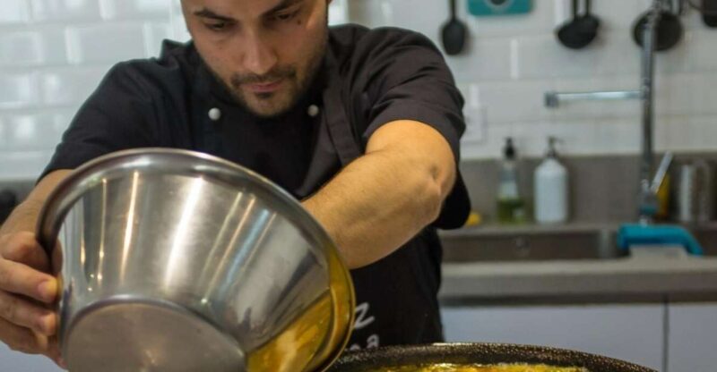 Seville: Spanish Cooking Class with Dinner - Key Points