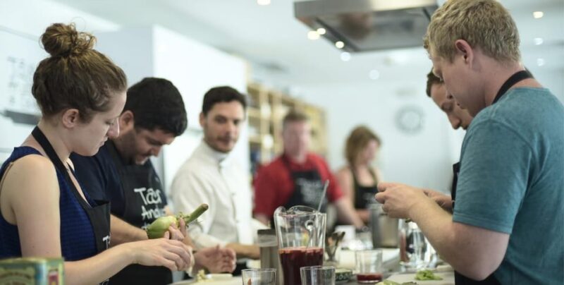 Seville: Spanish Cooking Class with Dinner - The Atmosphere and Style of the Chef-Led Class