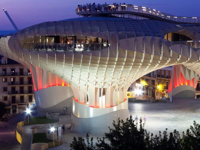 Seville: Sunset Roof Top Walking Tour - Visiting Santa Cruz and the Modern Metrosol Parasol