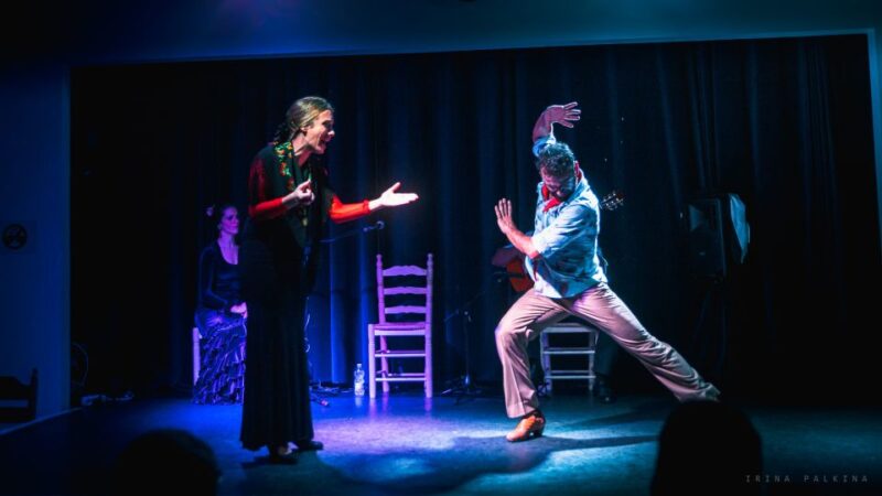 Seville: Traditional Flamenco Show in Triana - The Passionate Performers of the Flamenco Show