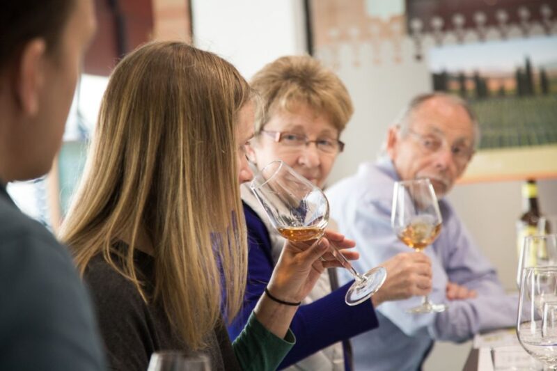 Seville: Triana Market Tour with Tastings - Discovering the Charm of Triana Market