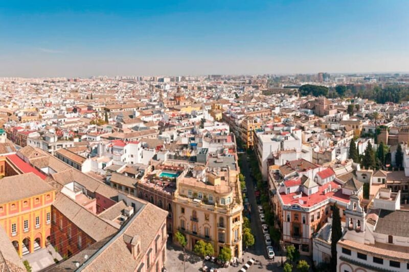 Seville: Walking Tour of the Jewish Quarter - Exploring Plaza de Doña Elvira and Its Medieval Charm