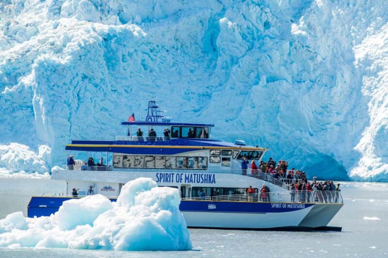 Seward: Kenai Fjords National Park Extended Glacier Cruise - The Experience of Calving and Wildlife Watching