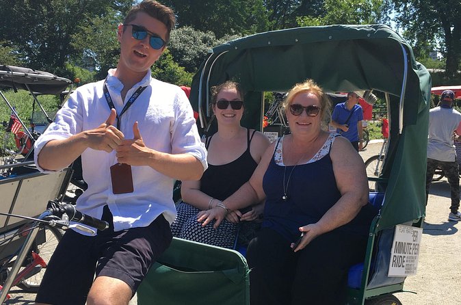 Sex and the City Locations Pedicab Tour - The Emotional Scene at the Brooklyn Bridge Park