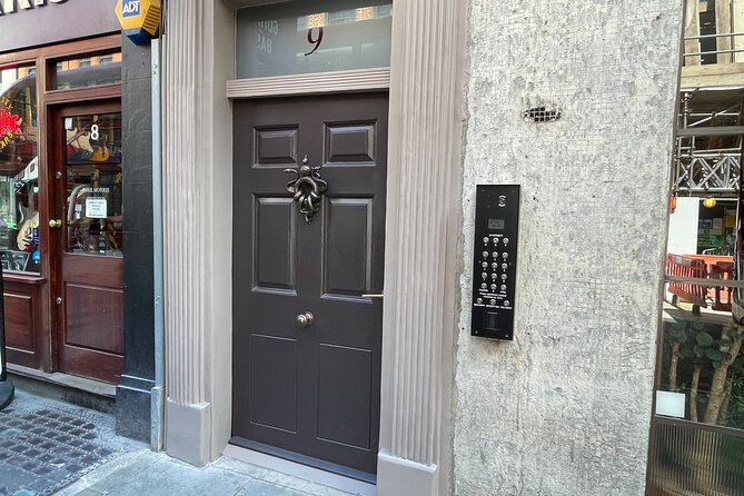 Sex Pistols and Punk Music Walking Tour - Starting at Oxford Street: The Tour’s Meeting Point