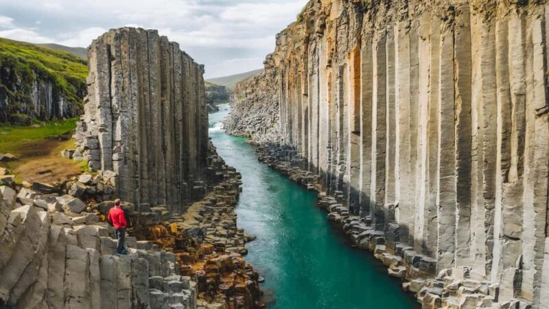 Seydisfjordur: Private Stuðlagil Canyon Shore Excursion - Accessibility and Group Size