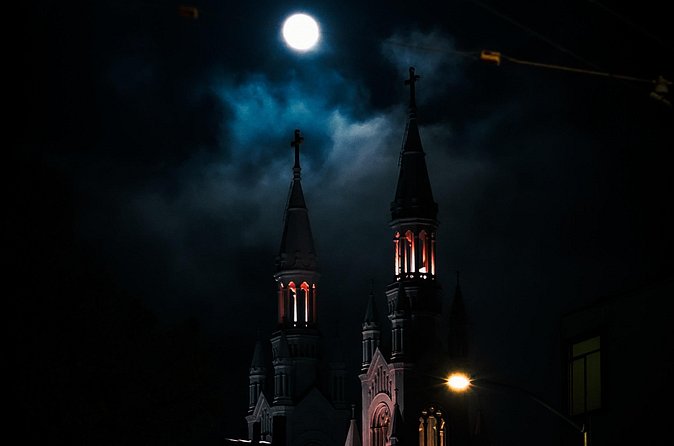 SF's North Beach: Gourmet Ghost Tour - Includes full meal, 3 hrs - A Modern Ghost Tale from the 1980s