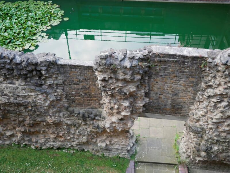 Shakespeare's London: Walking Tour - Authentic Elizabethan Snacks and Live Recitals