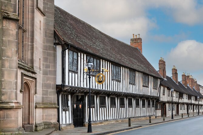 Shakespeare's Schoolroom & Guildhall Entry Ticket and Tour - Key Points