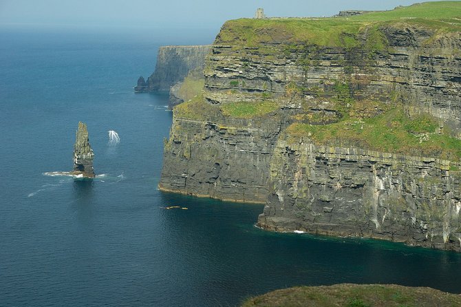 Shannon Airport to the Cliffs of Moher en route to Galway - Smooth Drop-off in Galway City