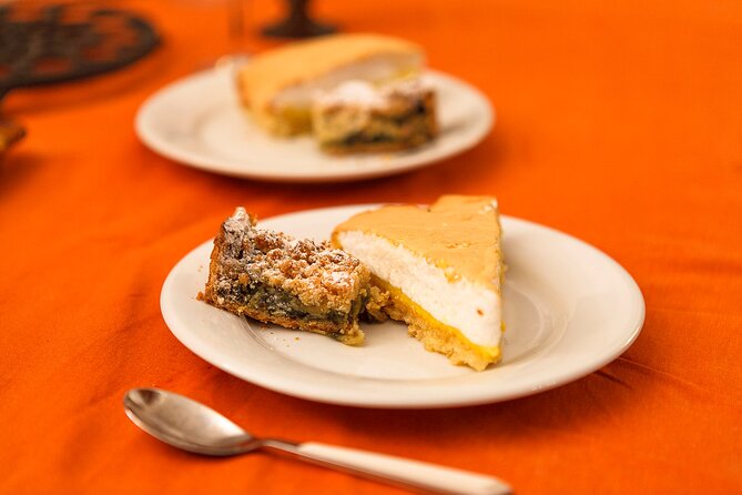 share a traditional meal with licauw - Meeting Point and Timing at Parc Chambrun