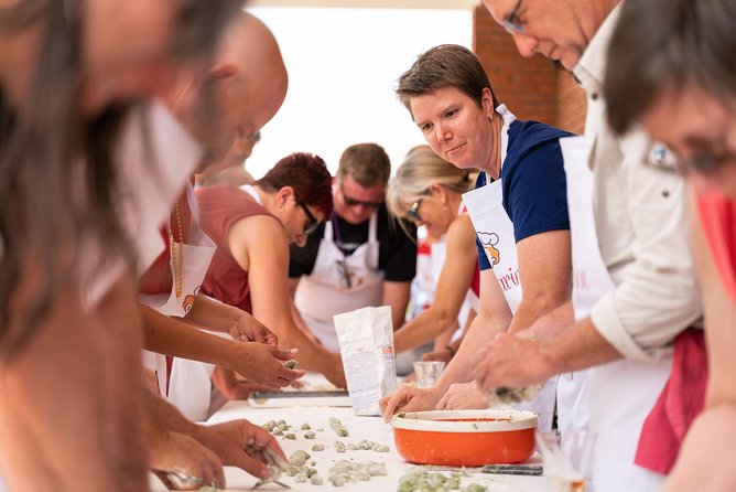 Share your Pasta Love: Small group Pasta and Tiramisu class in Foligno - Key Points