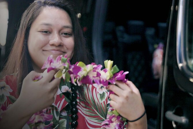 Shared Arrival Transfer: Maui Airport to Hotel - The Upgraded Lei Greeting Option