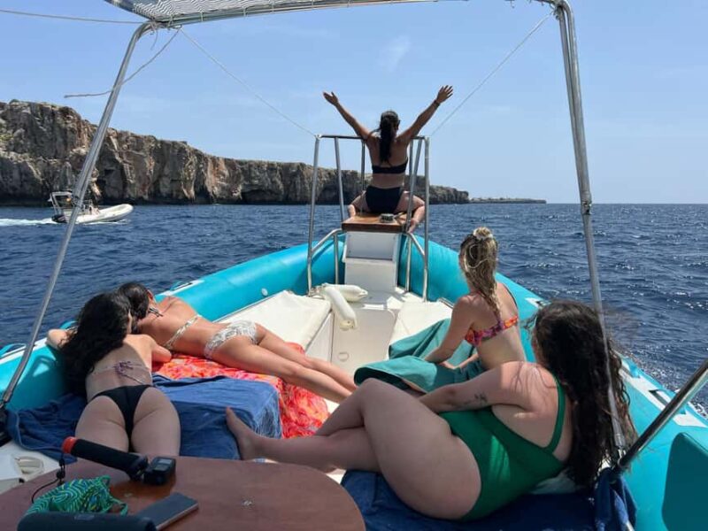 Shared boat excursion Half day - The Skipper and Boat: Comfort and Expertise