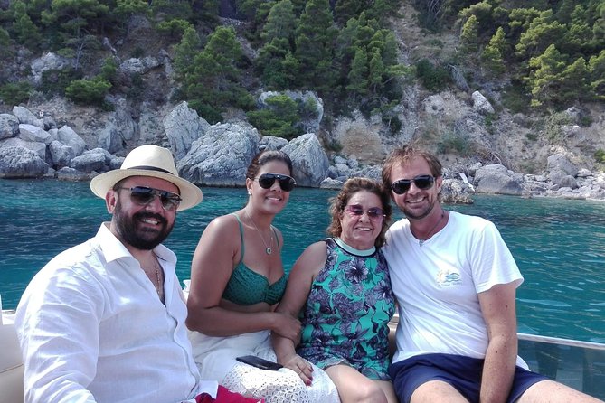 Shared boat excursion to Capri from Sorrento - 7 hours - Meeting and Departure at Sorrento’s Port of Sorrento