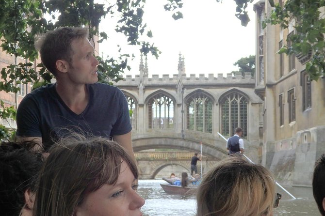 Shared | Cambridge University Punting Tour - The Interactive Element: Try Steering the Punt